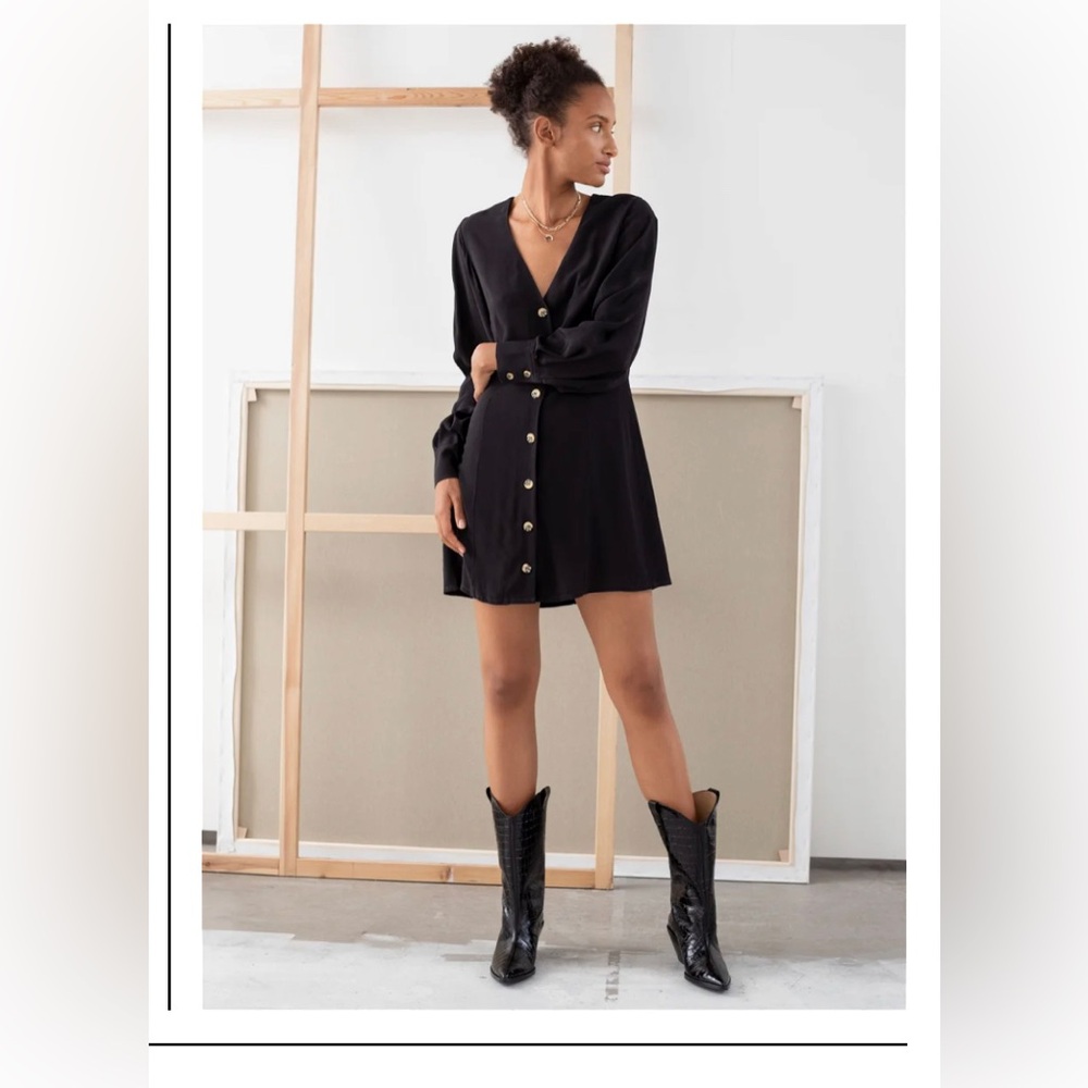& Other Stories flowy Button Up Mini dress black V-neck size 4